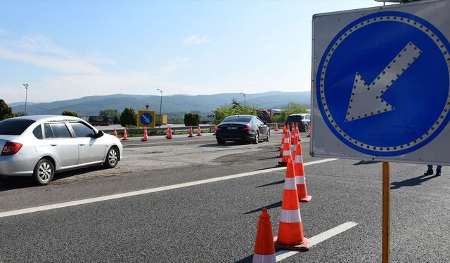 Anadolu Otoyolu Kocaeli kesimi Ankara yönü üstyapı çalışmasında trafiğe kapatılacak