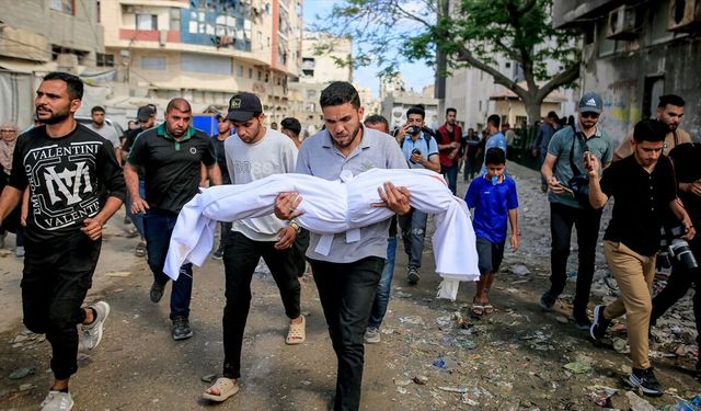 Avrupalı eski liderlerden AB'ye İsrail'e karşı yaptırım çağrısı