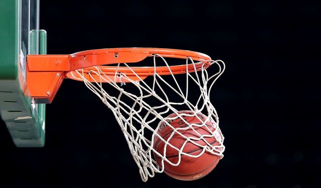 Basketbol Süper Ligi'nde ikinci finalist yarın belli olacak