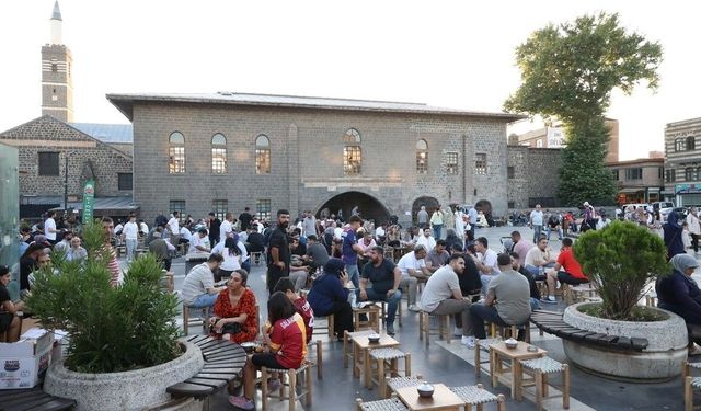 Diyarbakır'daki turizmciler 2 milyon ziyaretçi hedefine ulaşacaklarına inanıyor