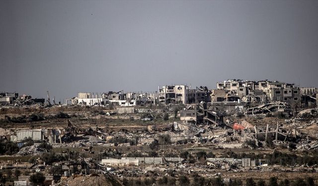 İsrail gazetesi: ABD Gazze sınırında büyük bir üs inşa etmeye başladı