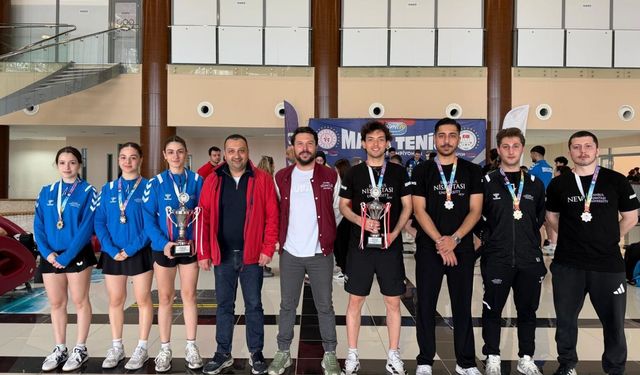 İstanbul Nişantaşı Üniversitesi sporcuları şampiyonlardan madalyalarla döndü