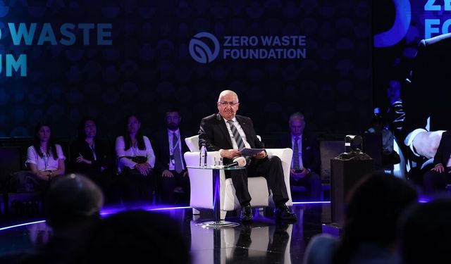 Milli Savunma Bakanı Güler, Sıfır Atık Forumu 2026'da panelde konuştu: