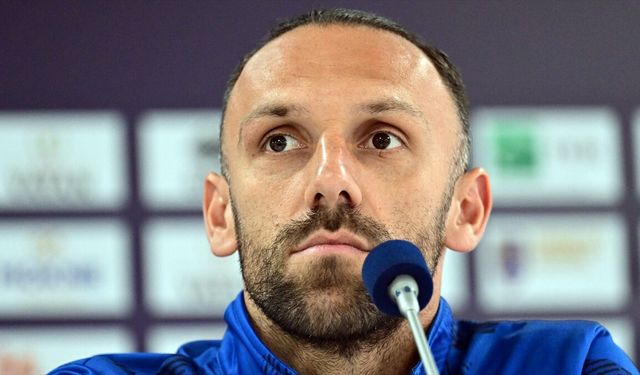 Vedat Muric, tekrar Fenerbahçe'de forma giymenin gururunu yaşıyor
