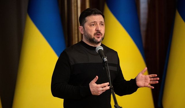 Zelenskiy: Rusya tarafıyla müzakere turlarının yeniden başlayacağını düşünüyorum