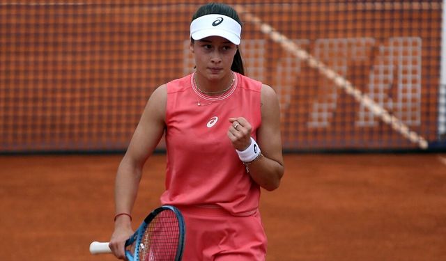 Zeynep Sönmez, Eastbourne Açık'ta çeyrek finale çıktı