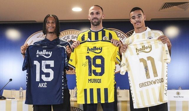 Fenerbahçe Kulübünden yeni transferler Greenwood, Ake ve Muric için imza töreni