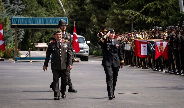 Genelkurmay Başkanı Orgeneral Bayraktaroğlu, Kanadalı mevkidaşı Carignan ile görüştü