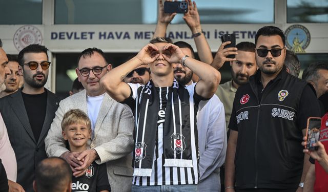 Leandro Trossard, Beşiktaş tarihinin ikinci Belçikalı futbolcusu oldu