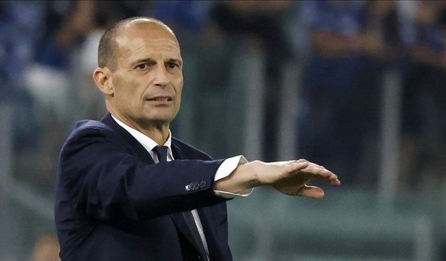 Napoli'de teknik direktörlük görevine Massimiliano Allegri getirildi