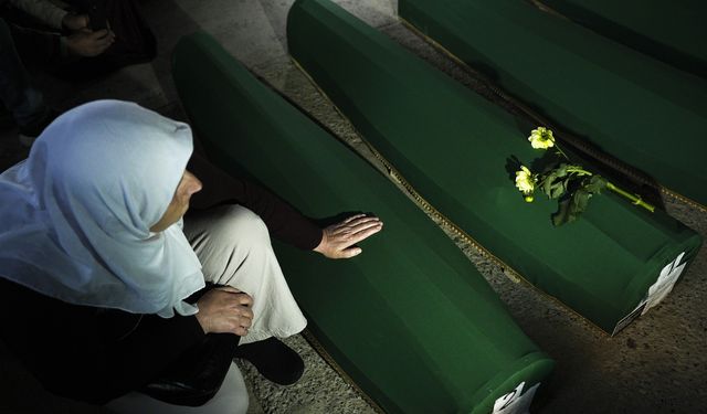 Srebrenitsa soykırımının 31. yıl anma törenlerinde 10 soykırım kurbanı toprağa verilecek