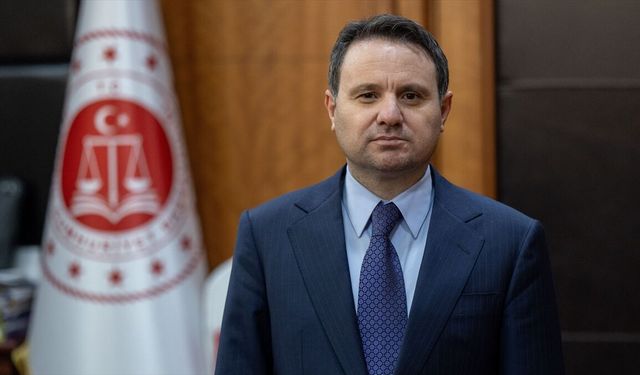 Bakan Gürlek: İnanç ve dini değerler, hiçbir şekilde suç faaliyetlerinin aracı veya kalkanı haline getirilemez