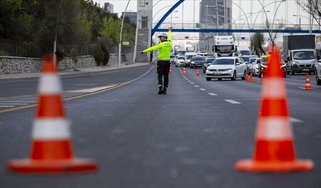 Başkentte 30 Ağustos Zafer Bayramı kutlamaları dolayısıyla bazı yollar trafiğe kapatılacak