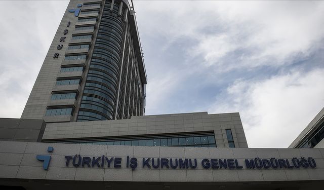 İŞKUR, yılın 7 ayında yaklaşık 848 bin işe yerleştirmeye aracılık etti