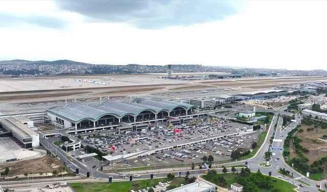 İstanbul Sabiha Gökçen Uluslararası Havalimanı'nda tüm zamanların günlük yolcu ve uçuş rekoru yenilendi