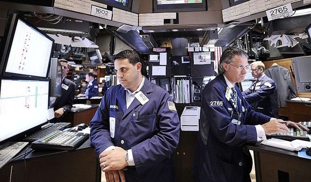 Küresel piyasalarda ABD'de enflasyonun ılımlı seyri risk iştahını artırırken, Orta Doğu belirsizliği sürüyor
