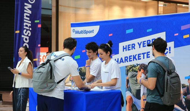 MultiSport Türkiye'den İzmir'de alışveriş merkezinde koşu etkinliği