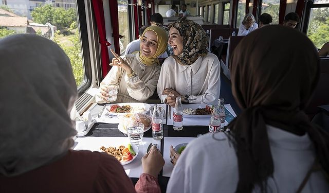 TCDD Taşımacılık AŞ 7 ana hat treninin yemekli vagonlarının işletme hakkı için ihale düzenleyecek
