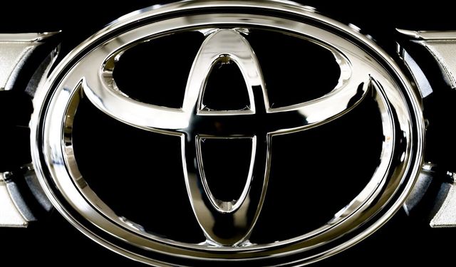 Toyota, gösterge paneli ekranı sorunu nedeniyle ABD'de 500 binden fazla aracı geri çağırıyor