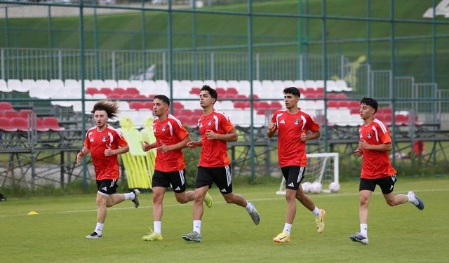 Vanspor FK'de hedef ligde 'kalıcı' olmak