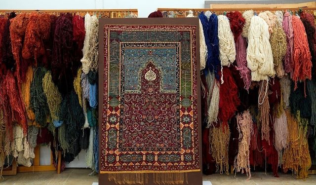 500 yıllık saray seccadeleri sergilenmeye hazırlanıyor