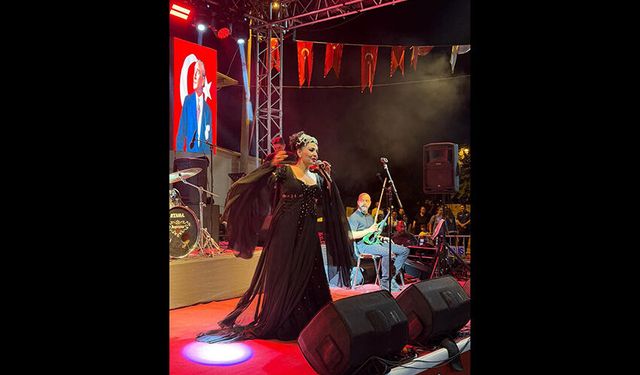 YAZ LALAPAŞA’DA 90’LAR RÜZGÂRI ESTİ
