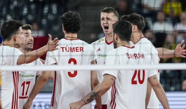 A Milli Erkek Voleybol Takımı, son 16 turu için Letonya ile karşılaşacak