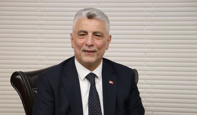 Bakan Bolat, Chicago'daki TOBB Türk Ticaret Merkezi'ni ziyaret etti