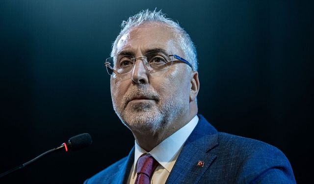 Çalışma ve Sosyal Güvenlik Bakanı Işıkhan: Her şey insanın refahı, her şey insanın mutluluğu için olmalı