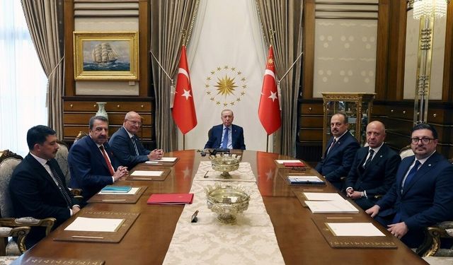 Cumhurbaşkanı Erdoğan, Ankara Valisi Canbolat ve beraberindeki heyeti kabul etti