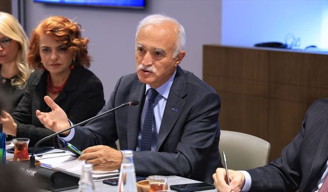 DEİK'ten 'ABD'nin Uyguladığı Tarife Sonrası Çin Dış Ticaretinin Analizi' raporu