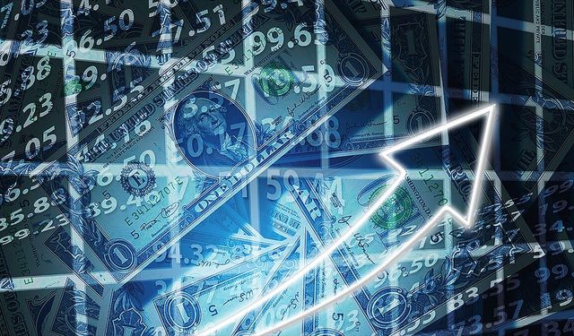Fed'e ilişkin şahin beklentiler dolar endeksini yaklaşık 2 ayın zirvesine taşıdı