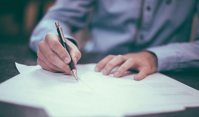 Futbol tarihinde en pahalı 10 transferin üçü bu sezon gerçekleştirildi