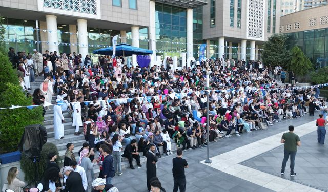 Haliç Üniversitesi'nden deprem bölgesine 3 bin 500 fidan