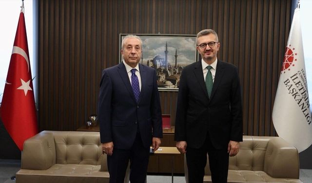 İletişim Başkanı Duran, Cumhurbaşkanlığı Tarım ve Gıda Politikaları Kurulu Üyesi Eker ile görüştü