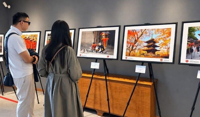 Tokyo'da '70 Yıl Sonra Yeniden Görülen Japonya Fotoğraf Sergisi' düzenlendi