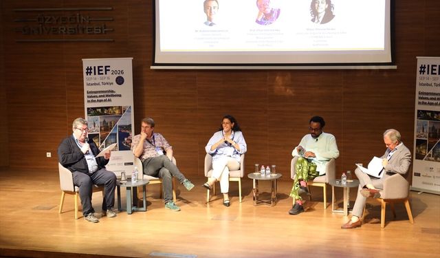 Uluslararası Girişimcilik Forumu'nda yapay zekanın iş dünyasına etkileri ele alındı