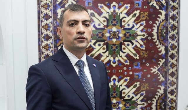 Azercosmos Başkan Vekili Badirkhanov'dan uzay alanında Türkiye-Azerbaycan işbirliği mesajı