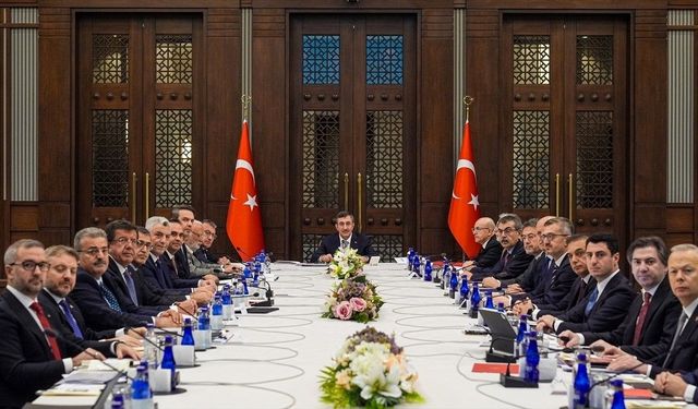 Ekonomi Koordinasyon Kurulu, Cumhurbaşkanı Yardımcısı Yılmaz başkanlığında toplandı