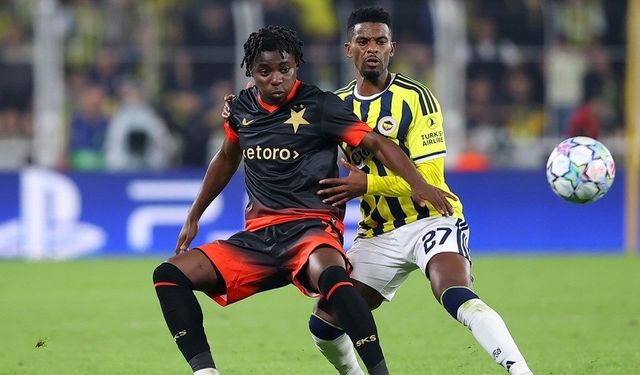 Fenerbahçe, galibiyeti son dakikada kaçırdı