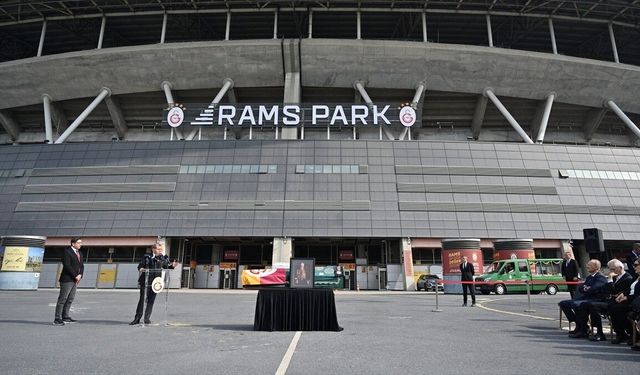 Galatasaray Kulübünün vefat eden en kıdemli üyesi Ali Fuat Diriker için tören düzenlendi