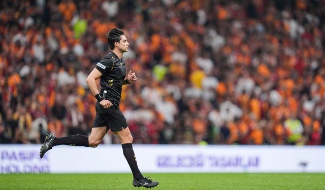 Hakem Mehmet Türkmen'e UEFA Konferans Ligi'nde görev