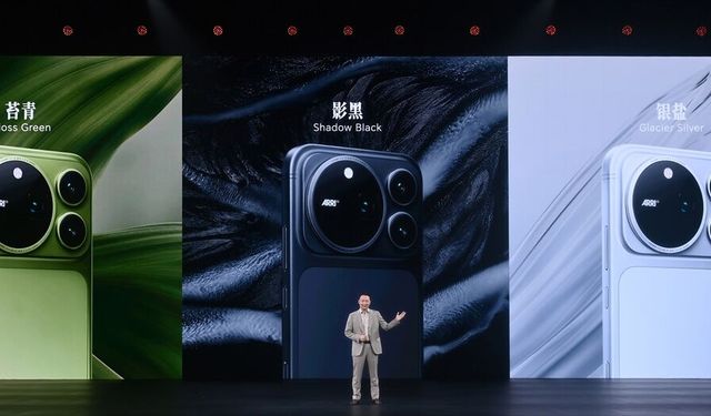 Honor yeni amiral gemisi Magic9 Pro Max'i kullanıcılarla buluşturdu