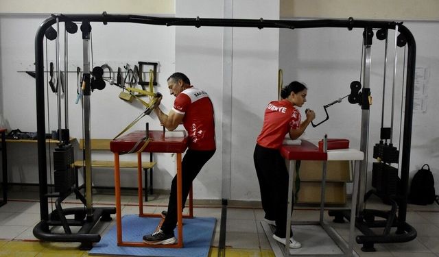 Milli sporcular, Dünya Bilek Güreşi Şampiyonası için güç depoluyor
