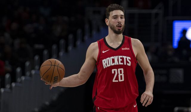 NBA'de Rockets, Alperen Şengün'ün 'triple-double'a yaklaştığı maçta Hawks'ı yendi