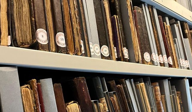 Prof. Dr. İsmail Erünsal'ın bağışladığı 525 nadide eser dijital erişime açıldı