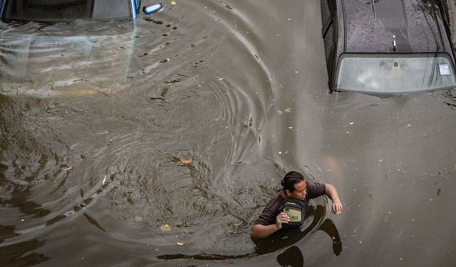 Tayland'da şiddetli yağışların yol açtığı seller 3,5 milyondan fazla kişiyi etkiledi
