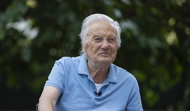 Türk sinemasının usta oyuncularından Göksel Arsoy, 90 yaşında vefat etti