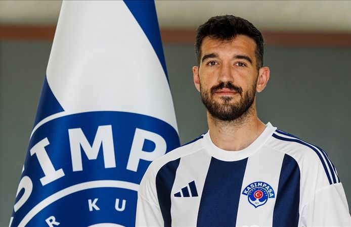 Kasımpaşa, Kubilay Kanatsızkuş'u kadrosuna kattı