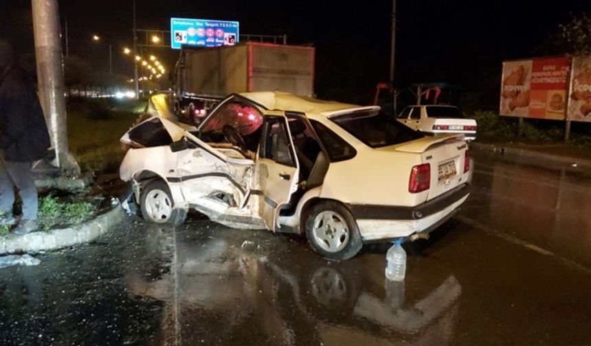 Samsun’da iki otomobilin çarpıştığı kazada 11 kişi yaralandı
